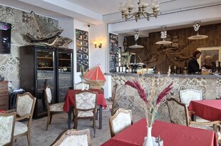 Рестораны и кафе